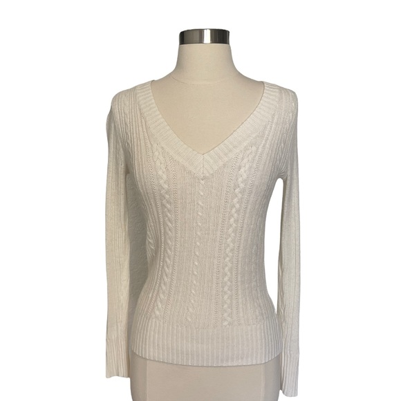 Aeropostale Sweaters - Aeropostale Sweater Size Small Cream in Color